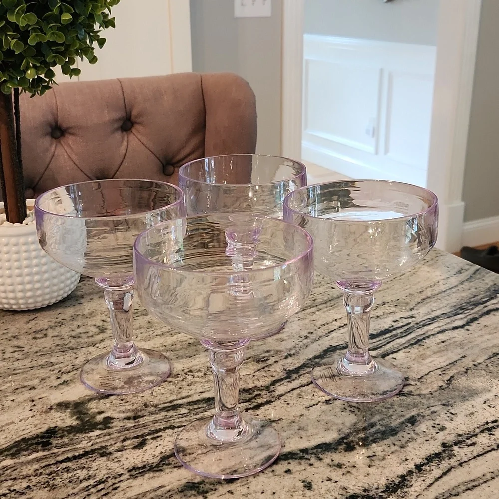 Margarita Glasses, Outdoor Clear Plastic, Lot of 4 - Picture 6 of 9